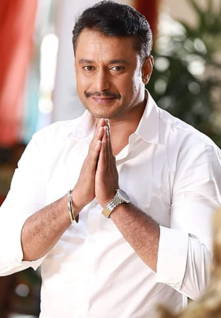 ‘the devil movie’ के पोस्टर और इंटरवल ब्लॉक ने फैंस में और भी एक्साइटमेंट बढ़ा दी।