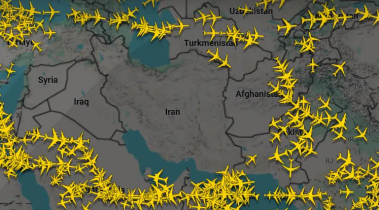 ईरान हवाई क्षेत्र बंद मैप - Iran Airspace Closure 2026 Flightradar24 स्क्रीनशॉट