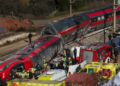 एरियल व्यू में डिरेल और क्रैश हुई हाई-स्पीड ट्रेनें, एडमुज स्पेन | Spain train crash