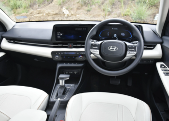 Hyundai Verna Facelift Interiors