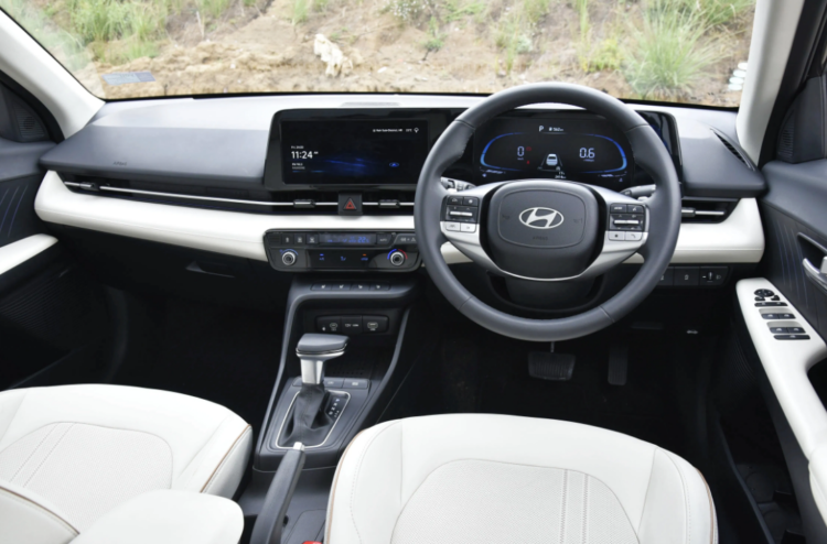 Hyundai Verna Facelift Interiors