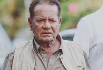 सलमान खान पिता Salim Khan की तबीयत अपडेट लेकर लीलावती अस्पताल से बाहर निकलते हुए, फरवरी 2026