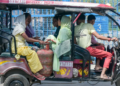 BAT BMS App का स्क्रीनशॉट जिसमें E-Rickshaw को Bluetooth से कनेक्ट करके बंद किया जा रहा है, 2026 वायरल ट्रेंड
